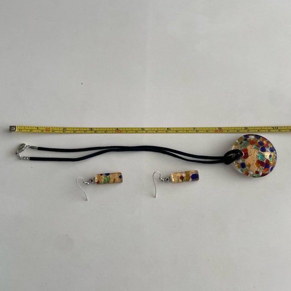 Genuine Murano glass necklace & earring set - Picture 5 of 6